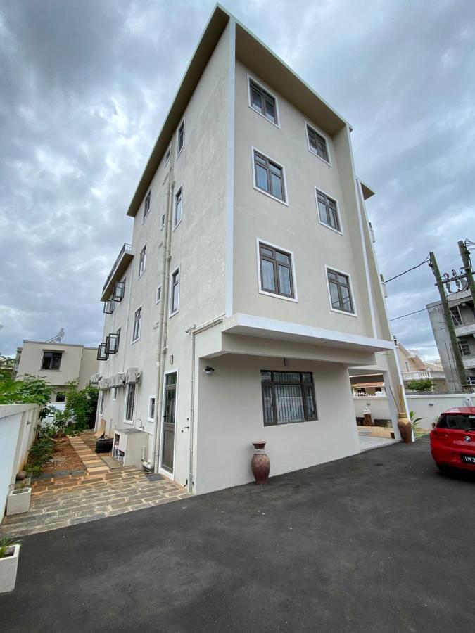 Le Kokoti Apartment Flic en Flac Exterior photo